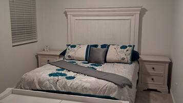 3 Schlafzimmer, Bügeleisen/Bügelbrett, kostenloses WLAN, Bettwäsche