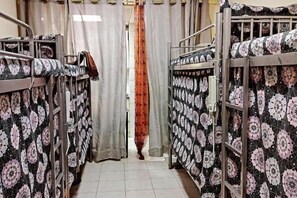 Room - Rovers Hostel (Dubai)