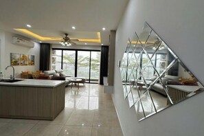 Room - Luxury Serviced Apartment Vinhomes D’Capitale Hanoi - Jenny House (Hanoi)