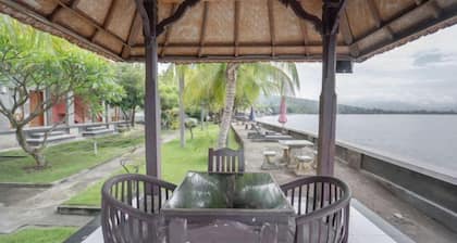 Rommeo Inn Lovina Mitra RedDoorz