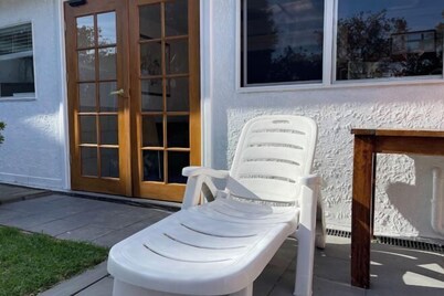 Garden View Entire Self Contained Guesthouse