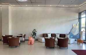 Unclassified image, 3 of 35, button - City Center Business Hotel（Manila Airport and PITX） (Paranaque)