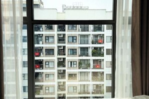 Room - A Quiet Stay (Hanoi)