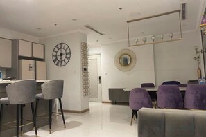 Unclassified image, 4 of 53, button - The Landmark Platinum - Vinhomes Central Park (Ho Chi Minh City)