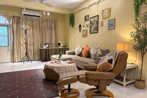 Unclassified image, 5 of 9, button - 3 Bedroom NORDIC HOME Full Kitchen 8 MINS to MRT & JODD Fair (Bangkok)