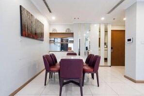 Room - VINHOMES PREMIUM RESIDENCE (Ho Chi Minh City)