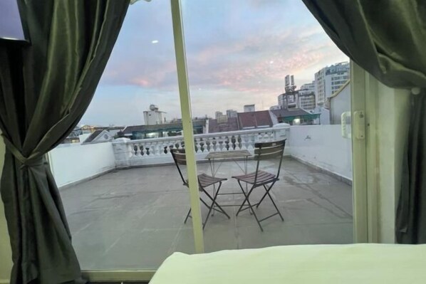 Room - PINE TREE APT (Ho Chi Minh City)