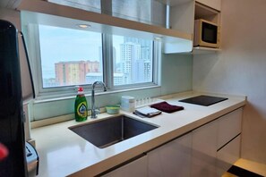 Room - Modern Suite in Penang Island (George Town)