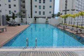 صورة غير مصنفة، 2 من 6، زرّ