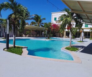Outdoor pool - Hotel Jicaral y Centro de Convenciones (Choluteca)