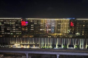 Unclassified image, 2 of 29, button - Luxury Penthouse hotel near City of Dreams Solaire Okada NAIA MOA- 1812 (Paranaque)
