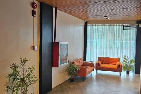 Interior - Terra Hotel Kawit (Kawit)