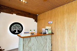 Lobby - Terra Hotel Kawit (Kawit)