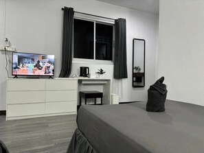 Standard Twin Room | Free WiFi - White House (Ko Phi Phi)
