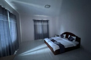 Room - Rosi Guesthouse & Coffee3 (Sihanoukville)