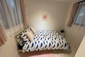 Room - 3-story Elegant Central AC 2WC1Bath (Tokyo)