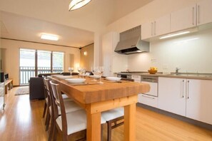 Room - Ezo Yuki (Kutchan)