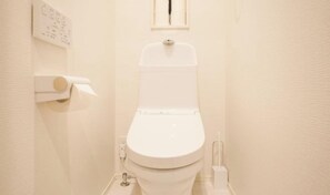 Bathroom - Somo-Villa (Tokyo)
