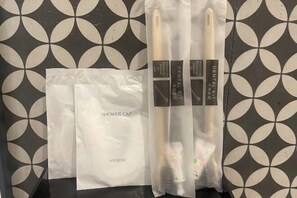 Bathroom amenities