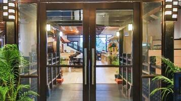 Pemandangan dari hartanah