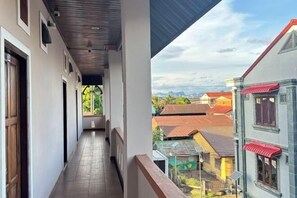 Interior - Chandala Hotel (Thakhek)