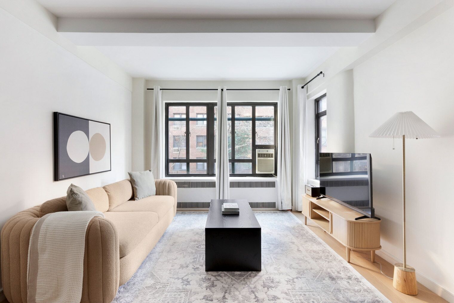 Fernseher, Stereoanlage