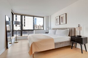 2 室のベッドルーム、アイロン / アイロン台、WiFi、ベッドシーツ