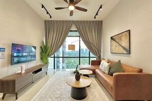 Room - Grand Medini Residence Near Legoland by Stayrene (Iskandar Puteri)