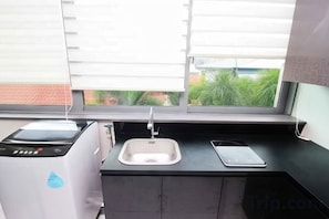 Unclassified image, 4 of 39, button - JJH Serviced Apartments Near Serangoon MRT (Singapore)