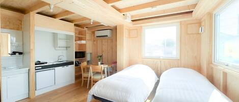 Twin Room | Free WiFi, bed sheets
