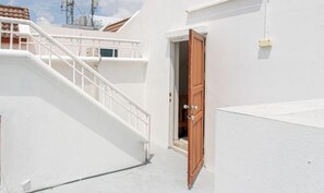 Exterior - tropical private pool villa (Bangkok)