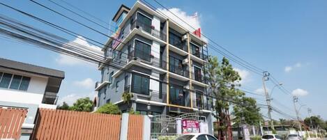บริเวณภายนอก