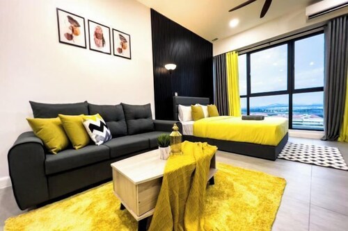 Bell Suites - KLIA Transit Train - Sepang