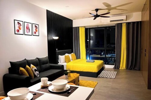 Bell Suites - KLIA Transit Train - Sepang