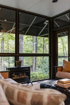 Interior - Five Ponds Lane (Easley)