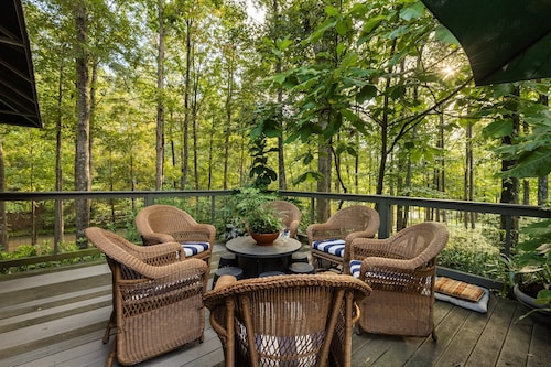 Five Ponds Lane- serene 3-bedroom home nestled in a professionally designed landscape oasis