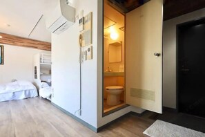 Room - JR Kata 5 min walk, Shinagawa 7 min by train, Keikyu Kamata Station Haneda Airport (Tokyo)