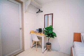 Room - Swing & Pillows @ KL Pekeliling (Kuala Lumpur)