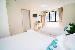 Room - Swing & Pillows @ KL Pekeliling (Kuala Lumpur)