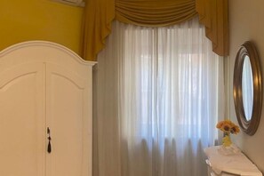 Cribs/infant beds - Barbi's Home- Colli Albani Roma (Rome)