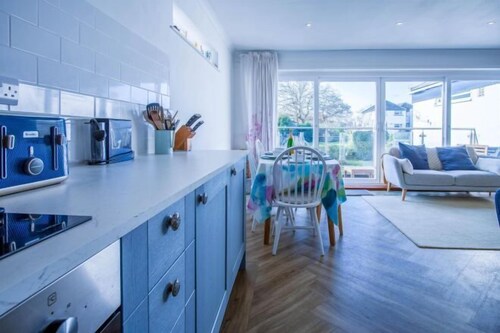 Footsteps - 2 Bedroom Apartment - Saundersfoot