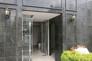 Unclassified image, 3 of 12, button - Arche de Reve (Tokyo)