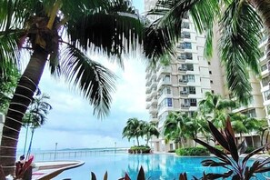 Unclassified image, 3 of 47, button - Astonishing Ocean View 4 Bedrooms Huge Balcony 2 Car Park (Johor Bahru)