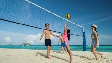 Private beach nearby, snorkeling