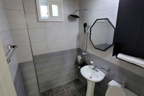 Room - Incheon Airport ANN Guesthouse (Incheon)