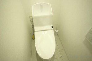 Unclassified image, 5 of 7, button - Asahi House (Osaka)