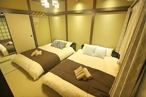 Room - Asahi House (Osaka)