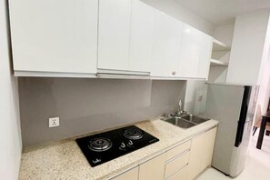 Room - Daily Apartment & Residence (Phnom Penh)
