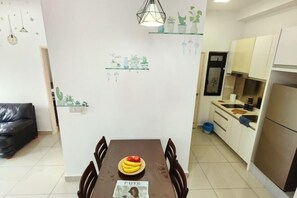 Dining - Meridin Medini Homestay ByStay (Iskandar Puteri)