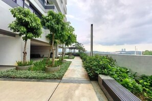 Property grounds - Meridin Medini Homestay ByStay (Iskandar Puteri)